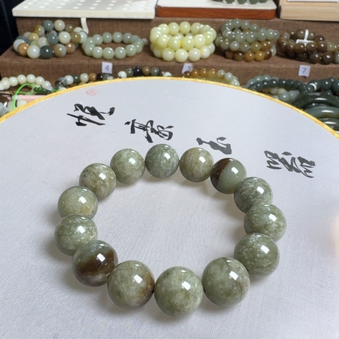 和田玉手链未镶嵌