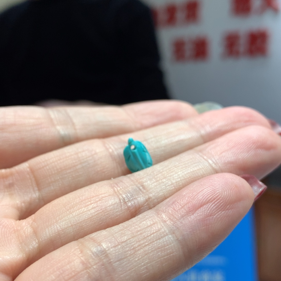 绿松石配饰未镶嵌