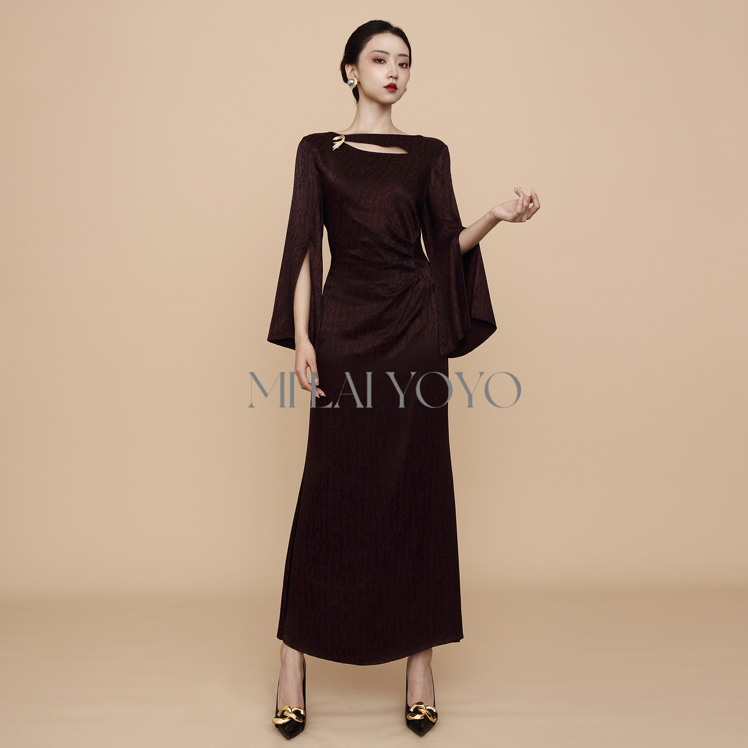 芈莱尤优——夏季新款显瘦贵气修身连衣裙L23-5119-1