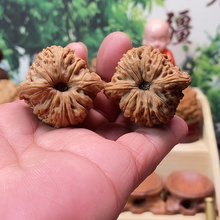 文玩核桃吊坠記*魚拉丝凹底涿鹿南疆石