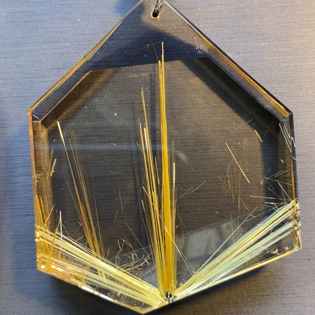 未镶嵌水晶颈饰全净体钛晶花随形