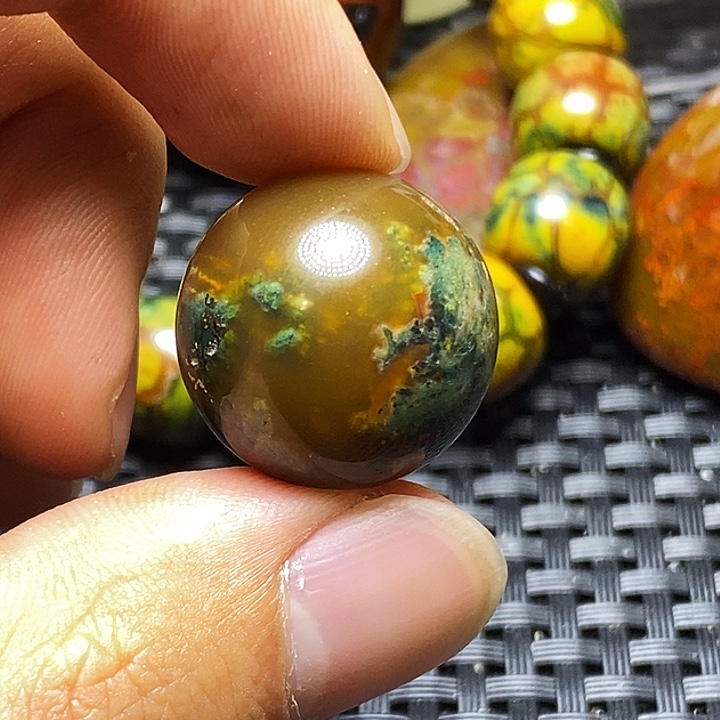 悟***悟玛瑙/玉髓未镶嵌颈饰