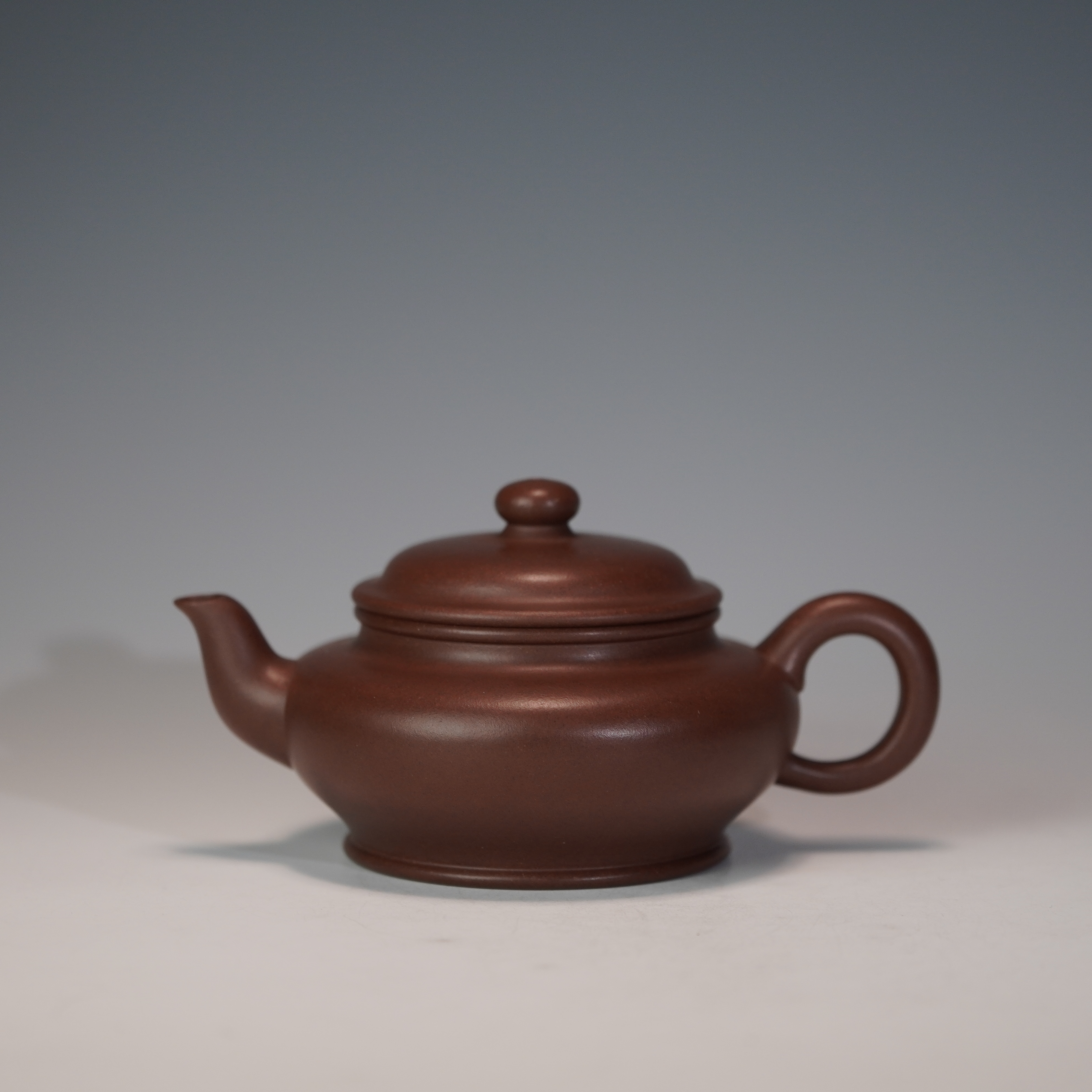 lot.20783 范双元 紫泥景舟虚扁壶 200cc