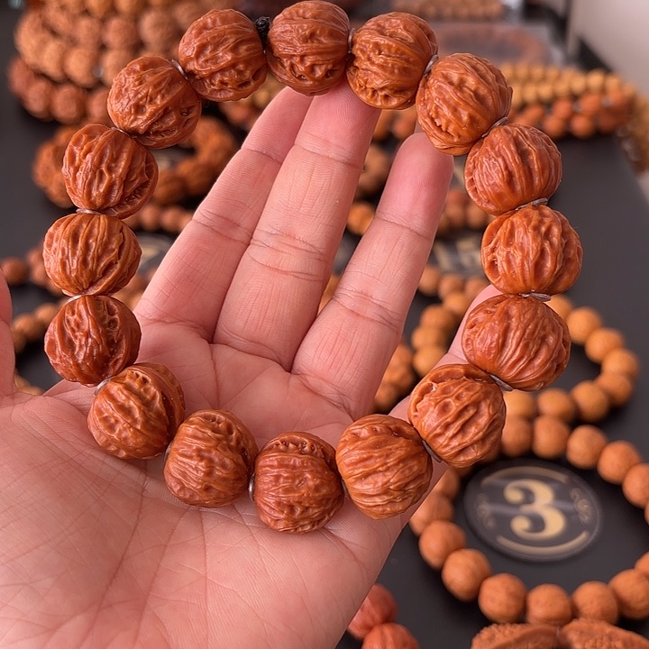 文玩核桃手串野生