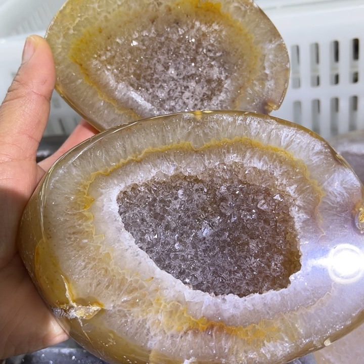 珠宝半成品水晶未镶嵌