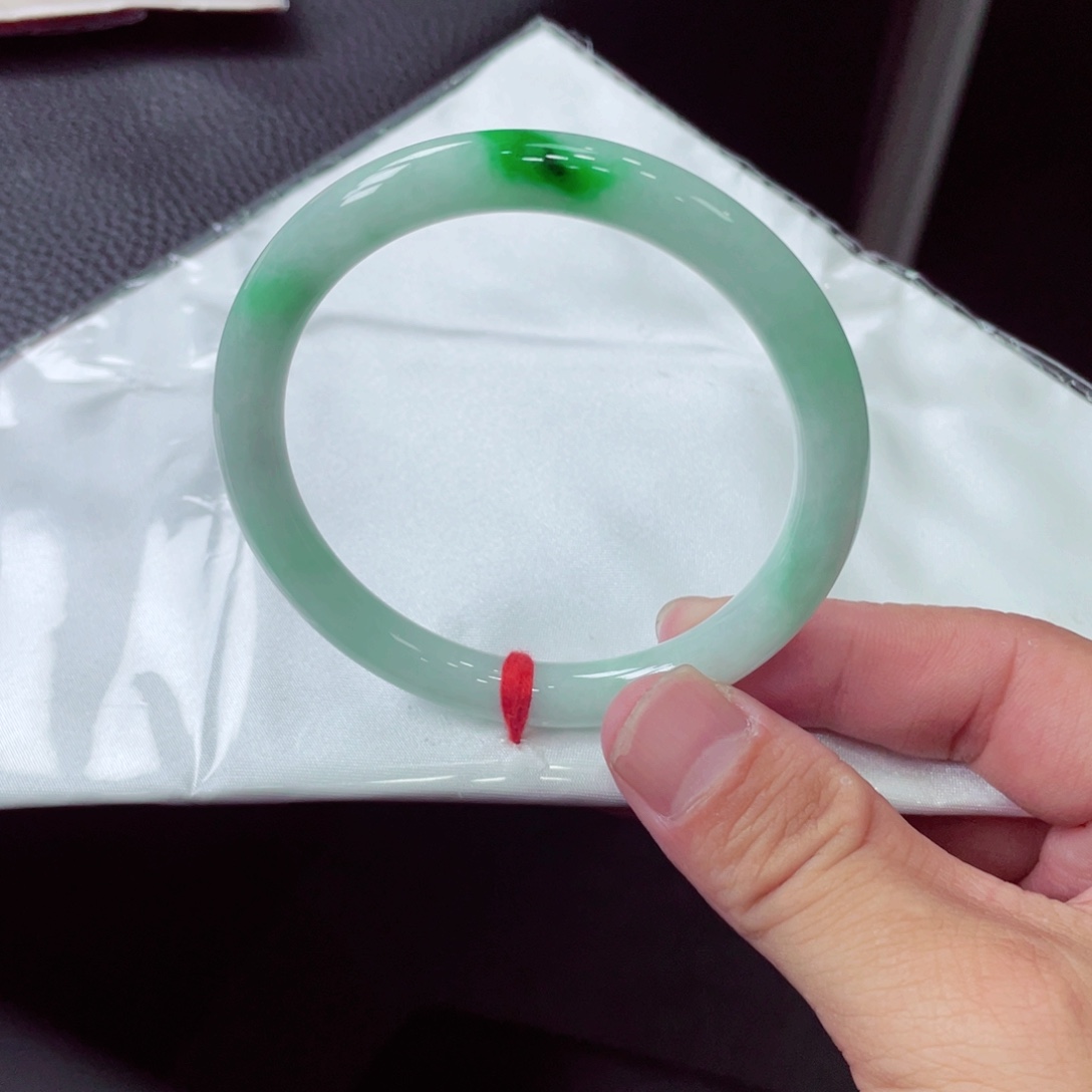 未镶嵌手镯翡翠翡翠