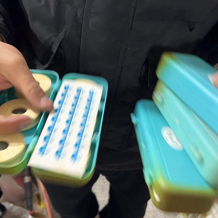 主线盒发4个微瑕疵介意勿拍