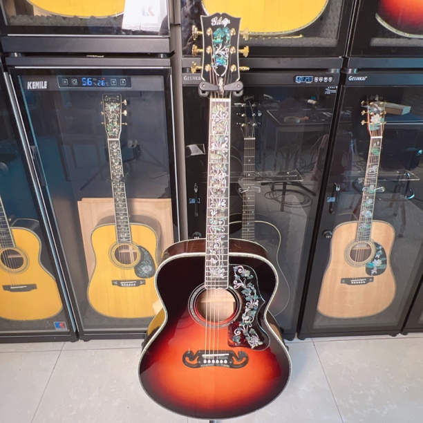 美术馆42寸全单硝民谣吉他，直播间放漏专用链接