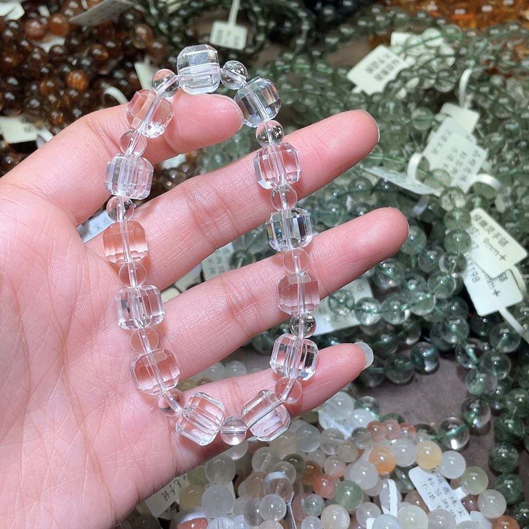 水晶手链未镶嵌水晶