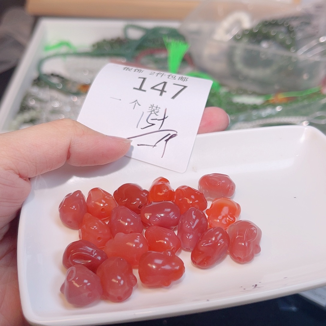 未镶嵌珠宝半成品水晶147 。     