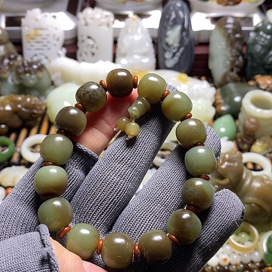 和田玉未镶嵌手链