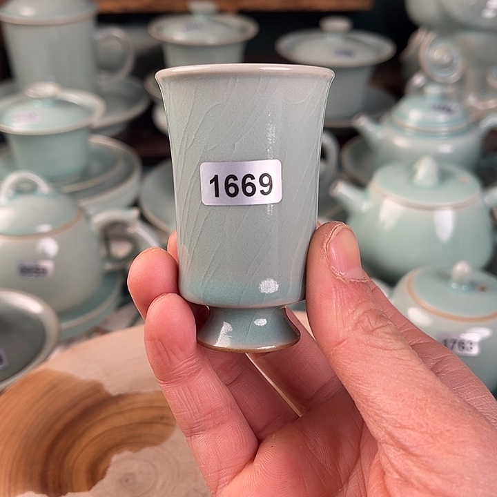 杯1669 青鸾汝瓷汝州发货微瑕