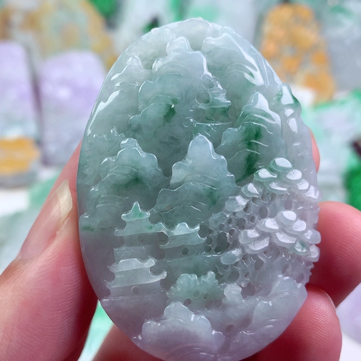 吊坠(不含链)未镶嵌翡翠