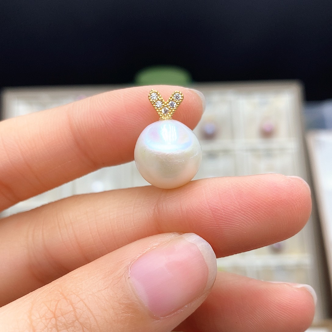 淡水珍珠颈饰合金