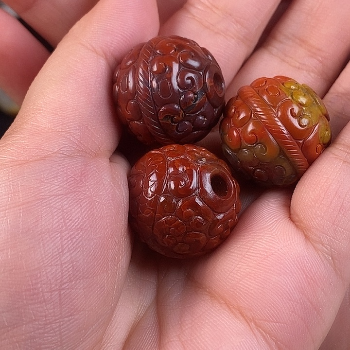 老***头玛瑙/玉髓颈饰未镶嵌