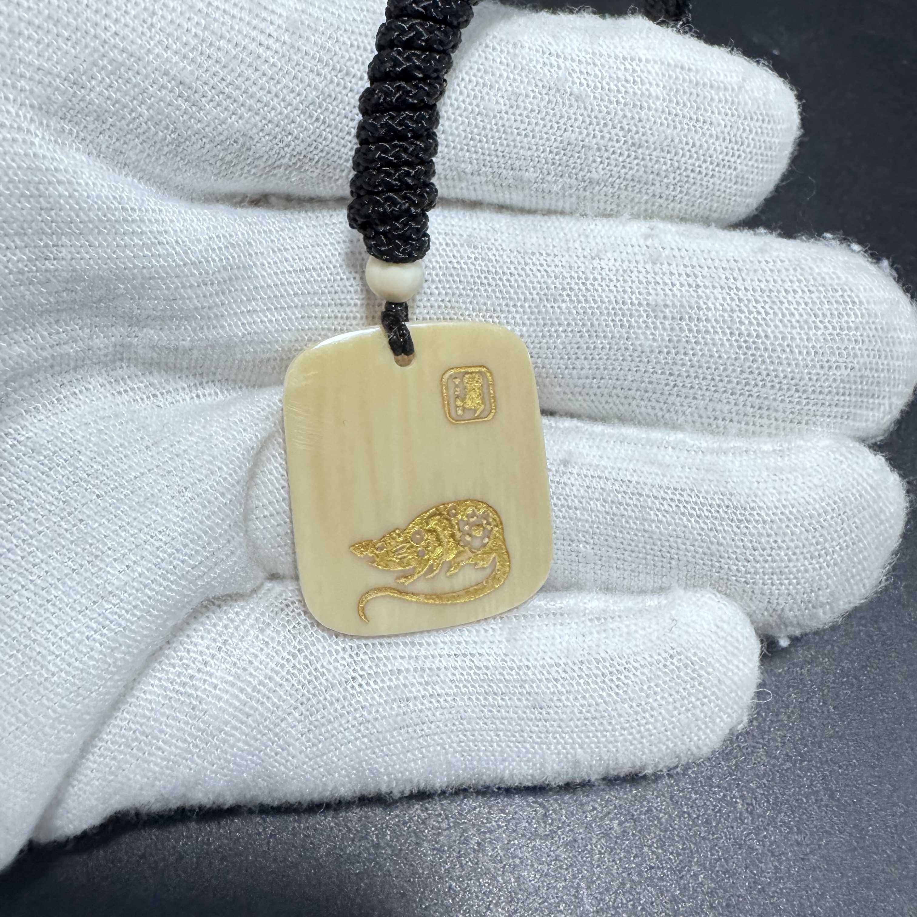 【猛犸兄弟】L0154天然猛犸牙生肖牌 鼠