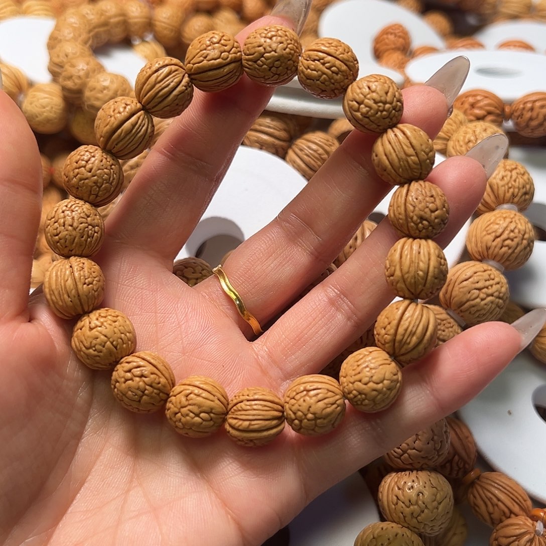 吊坠桃核野生小肥脐