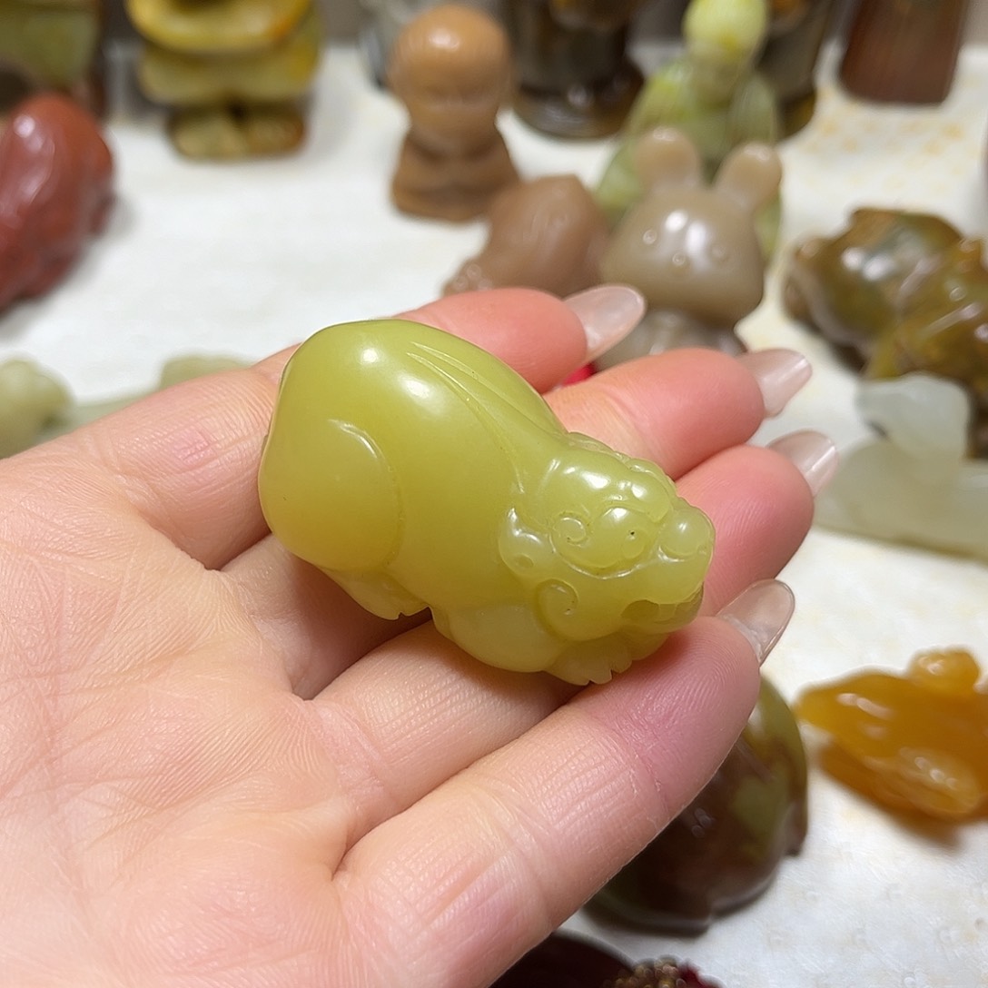 白玉菩提吊坠白玉菩提吊坠