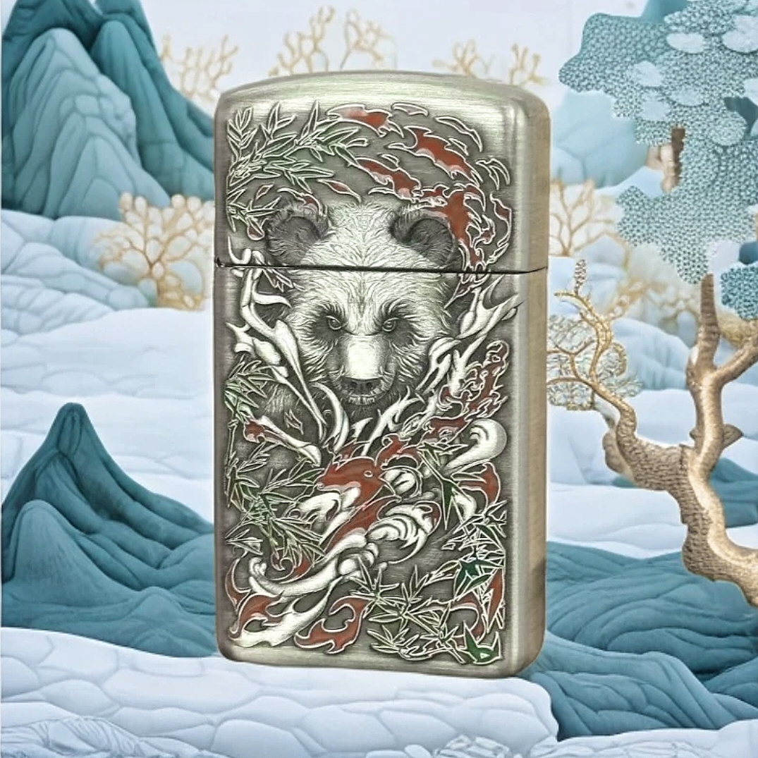 ZIPPO打火机正版铜正品/纤巧套壳窄机熏银【功夫熊猫】