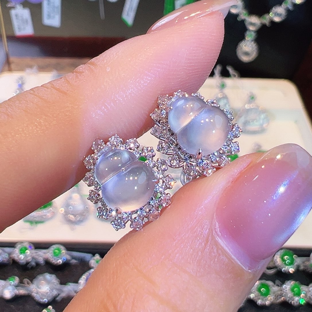 翡翠18K金镶嵌耳饰