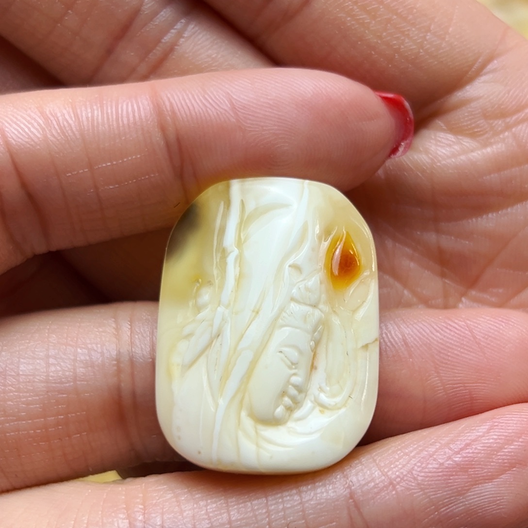 琥珀裸石未镶嵌23mm微瑕福利牌子