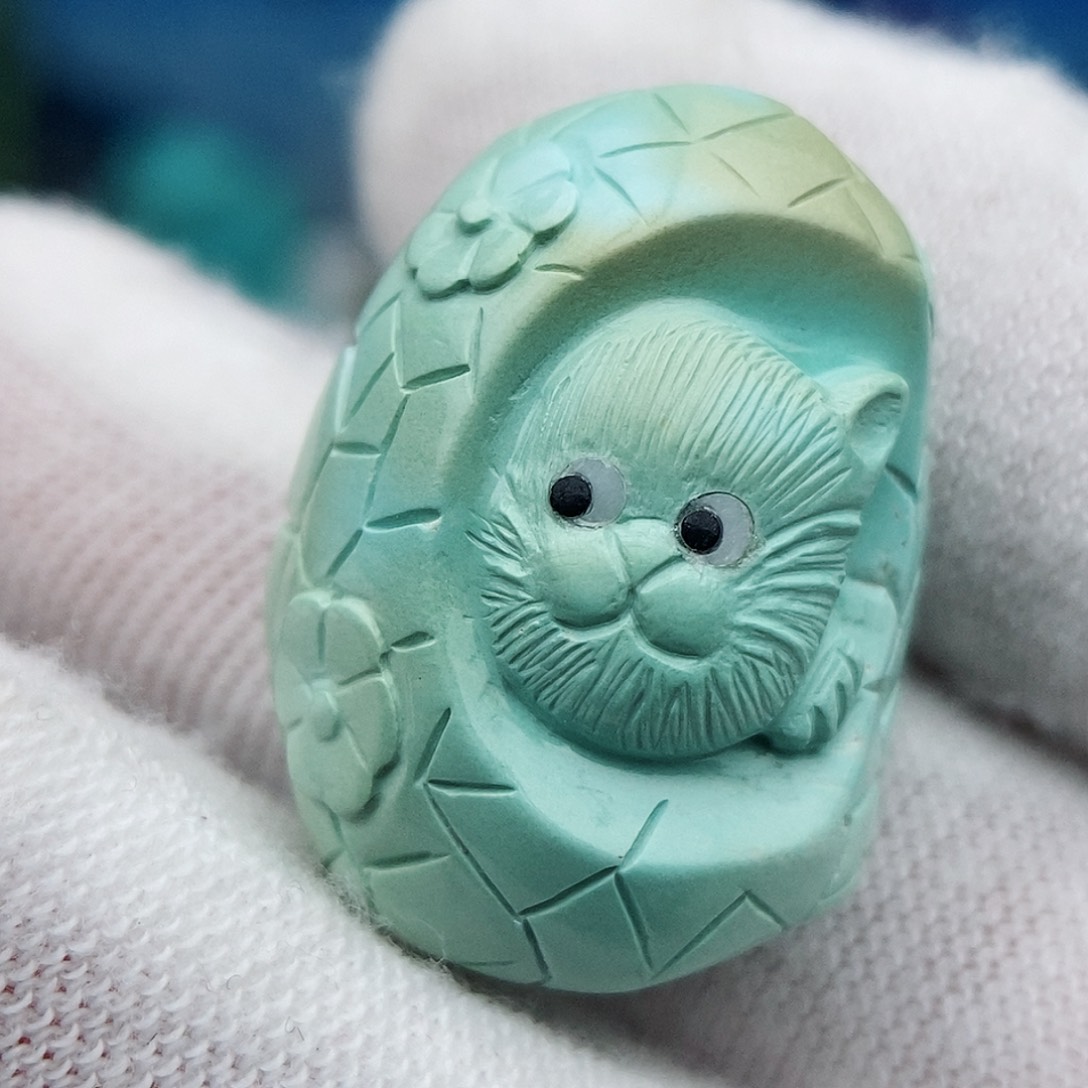 绿松石未镶嵌颈饰