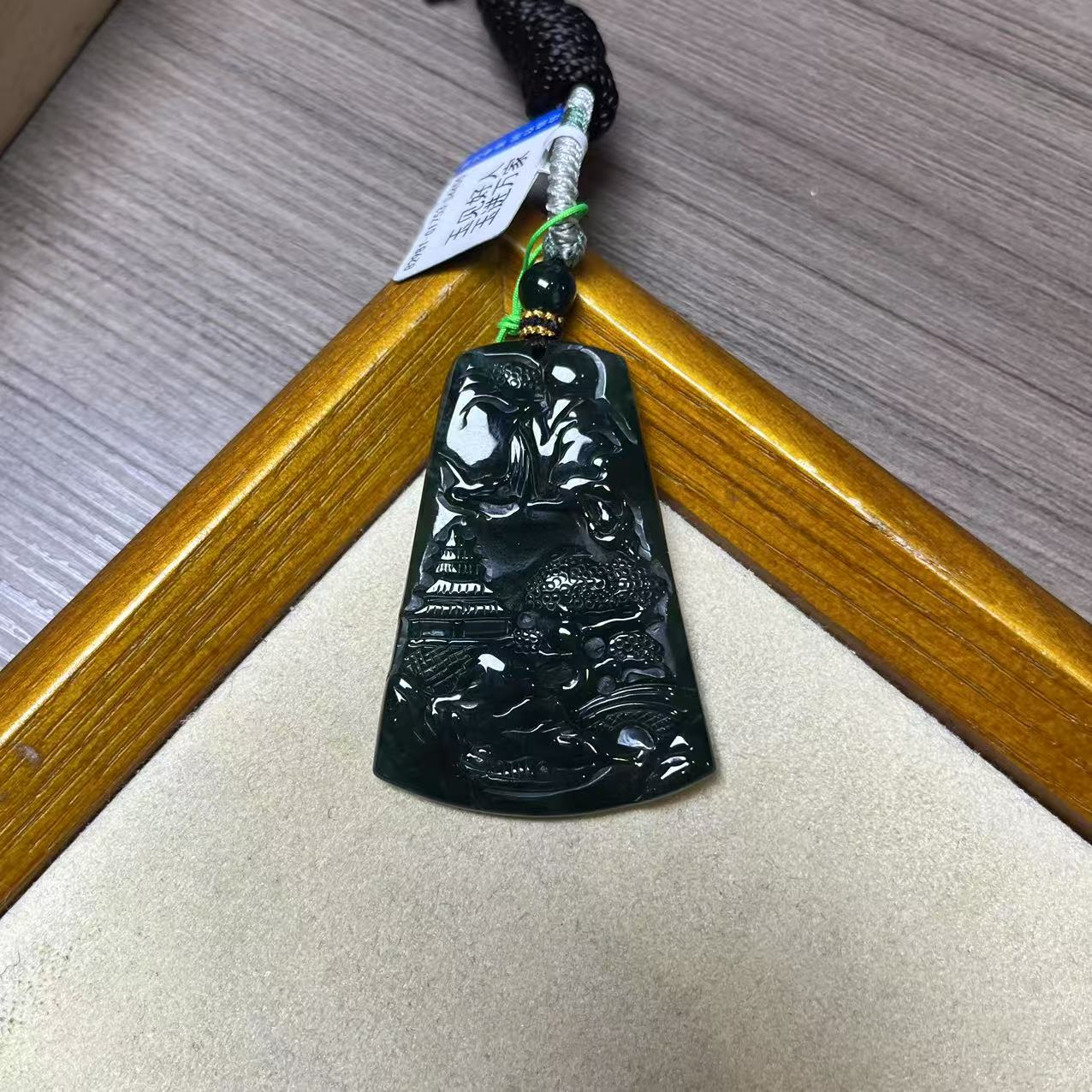 天然翡翠山水吊坠DY@@60B7J11915