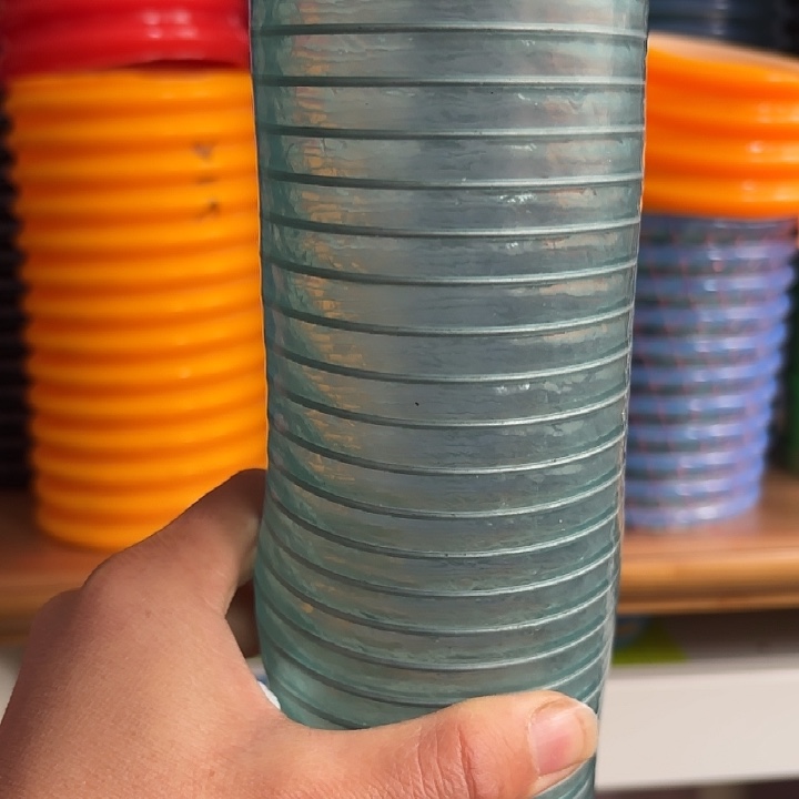 陈***大4寸硅胶钢丝管5米