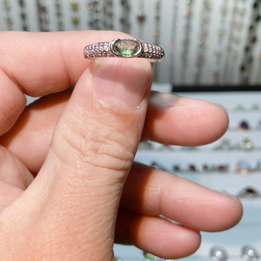 绿水晶戒指银S925镶嵌