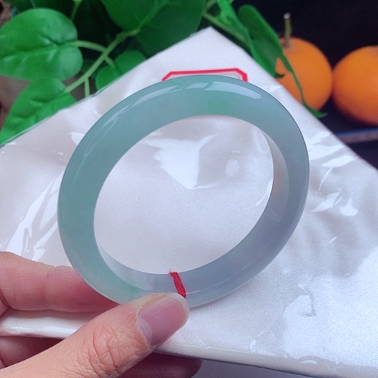 翡翠手镯未镶嵌   正圈58-59