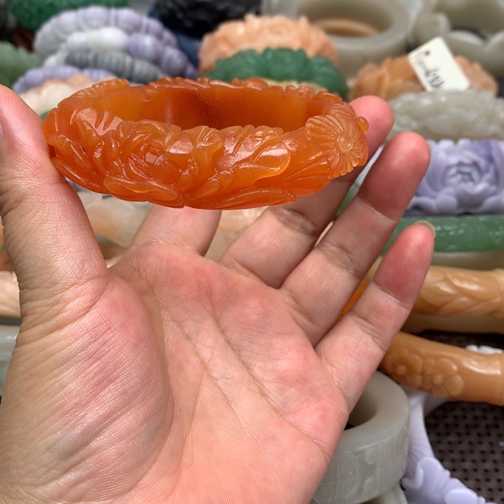 石英质玉手镯未镶嵌正*