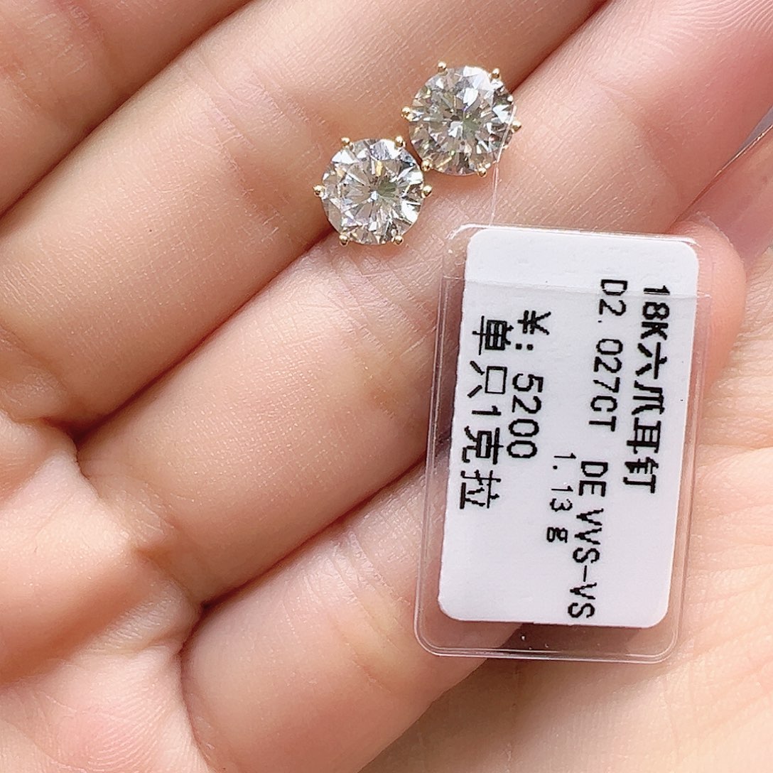 实验室培育钻石耳钉18K金镶嵌2.027克拉K黄六爪耳钉单只约1克拉