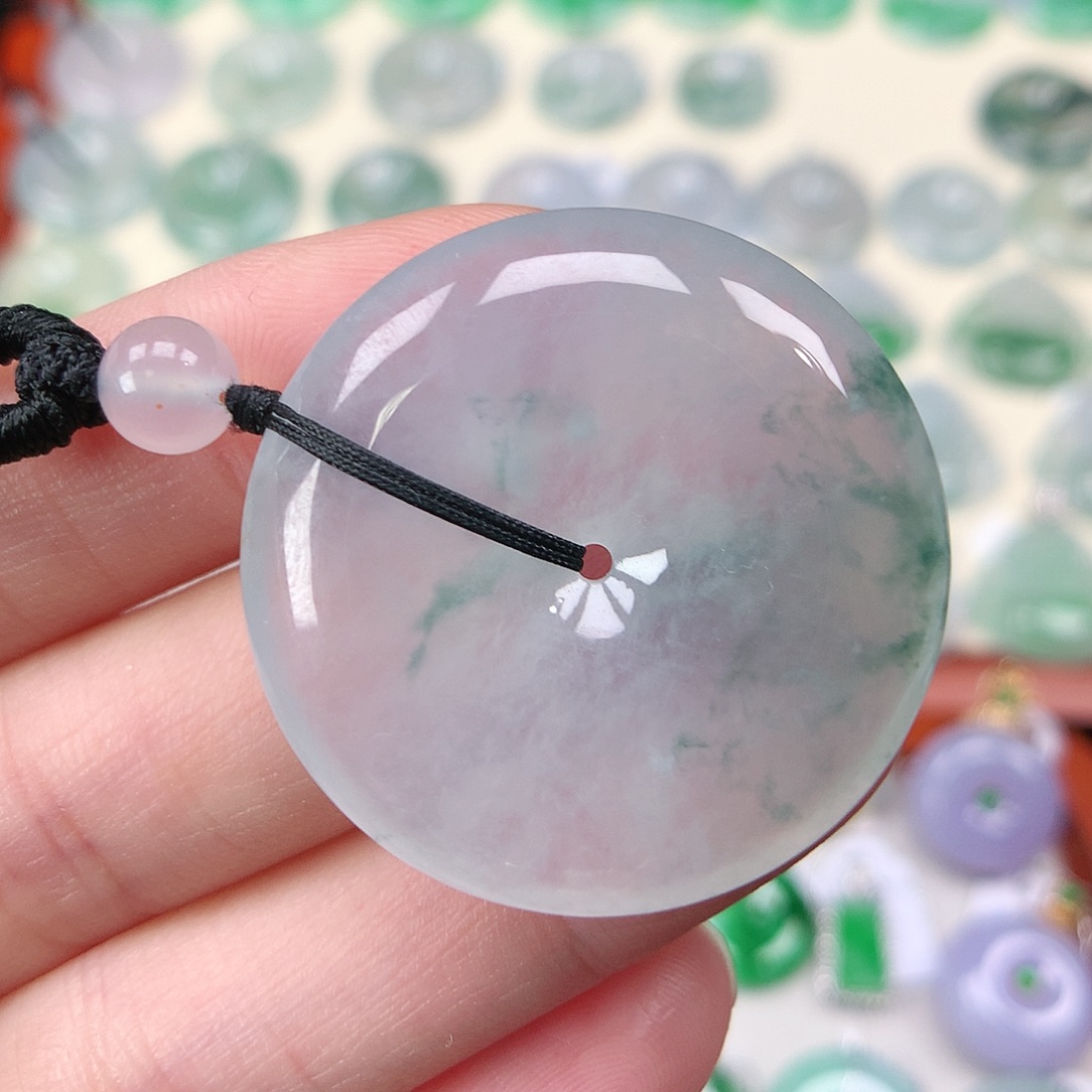 翡翠未镶嵌颈饰吊坠