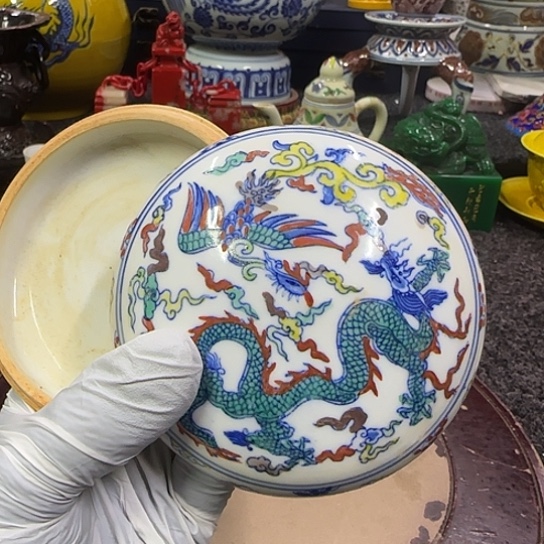 瓶摆件家居设计的设计