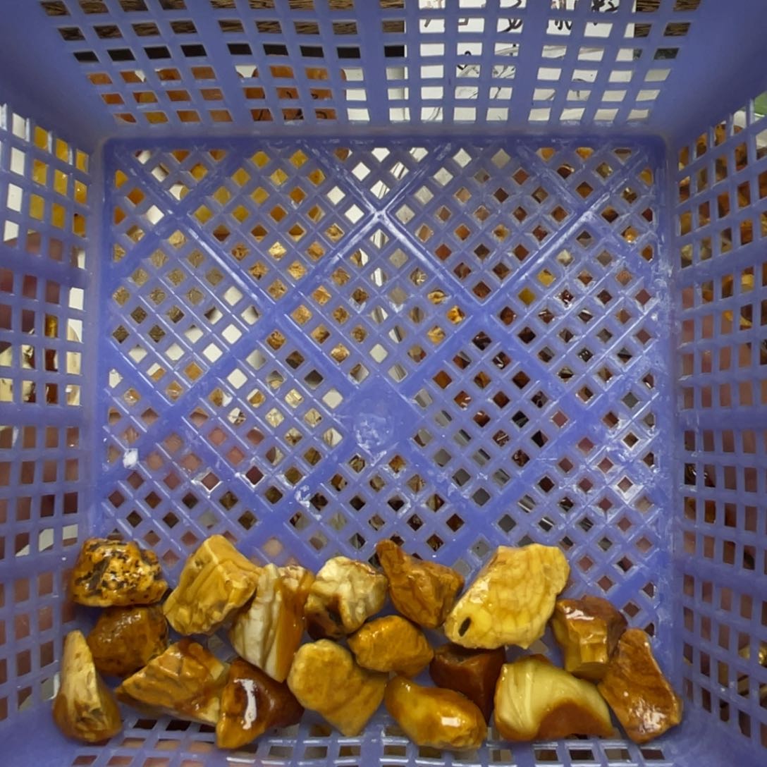 定制琥珀未镶嵌J****华琥珀蜜蜡原石订制随行手串