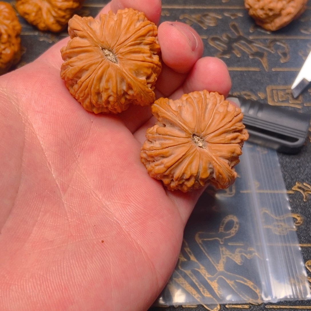 文玩核桃把件揚****_磨盘