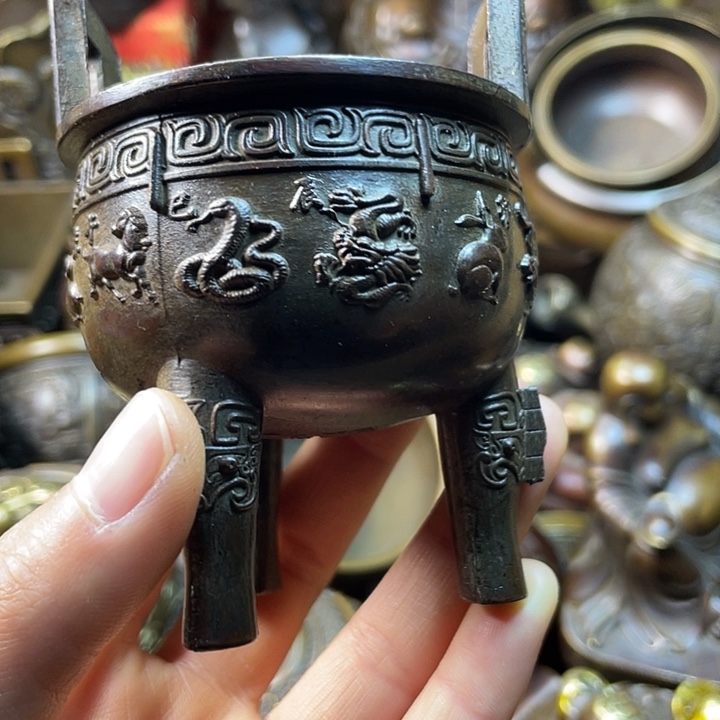 全是铜铜铜器铜器