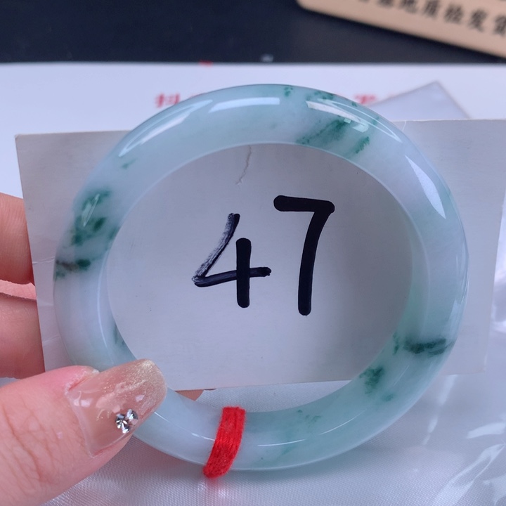 翡翠手镯未镶嵌缅甸天然A货翡翠