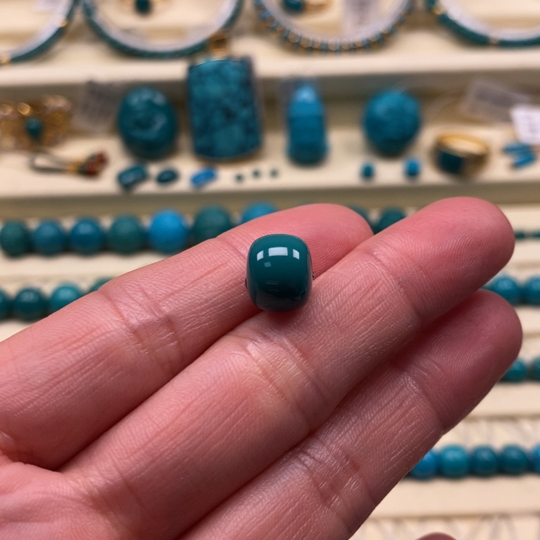 绿松石未镶嵌珠宝奇石直径9.8×8.1老型