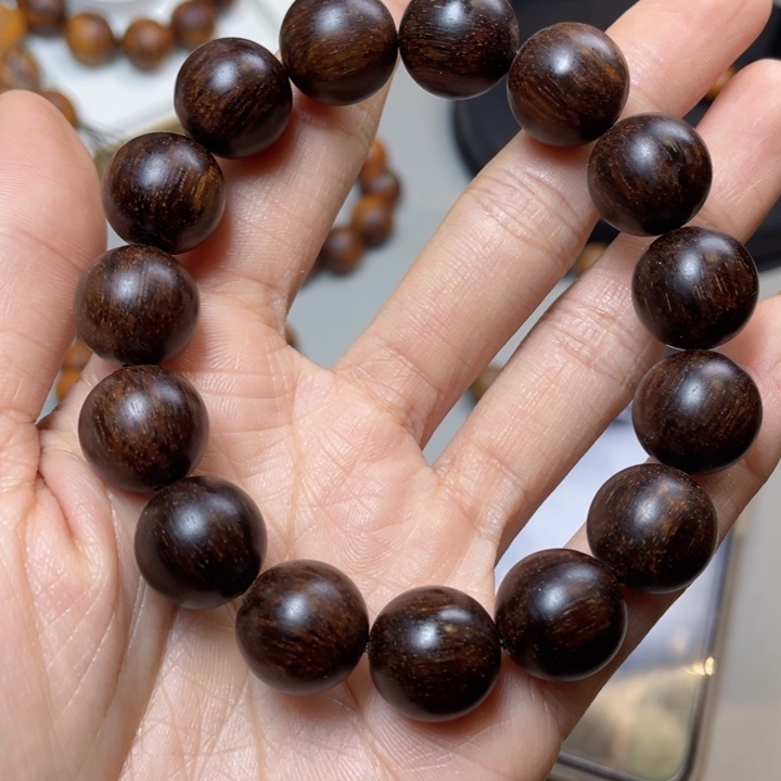 贡木把件手串手串