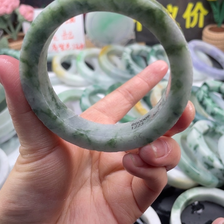 定制翡翠翡翠未镶嵌