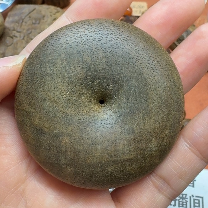大叶紫檀（黑酸枝木类）