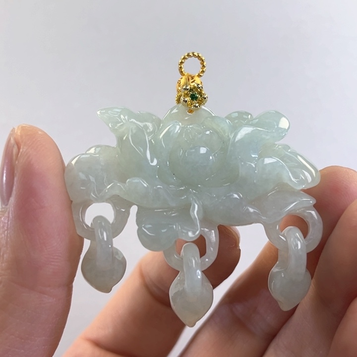 翡翠吊坠(赠链)未镶嵌代编织