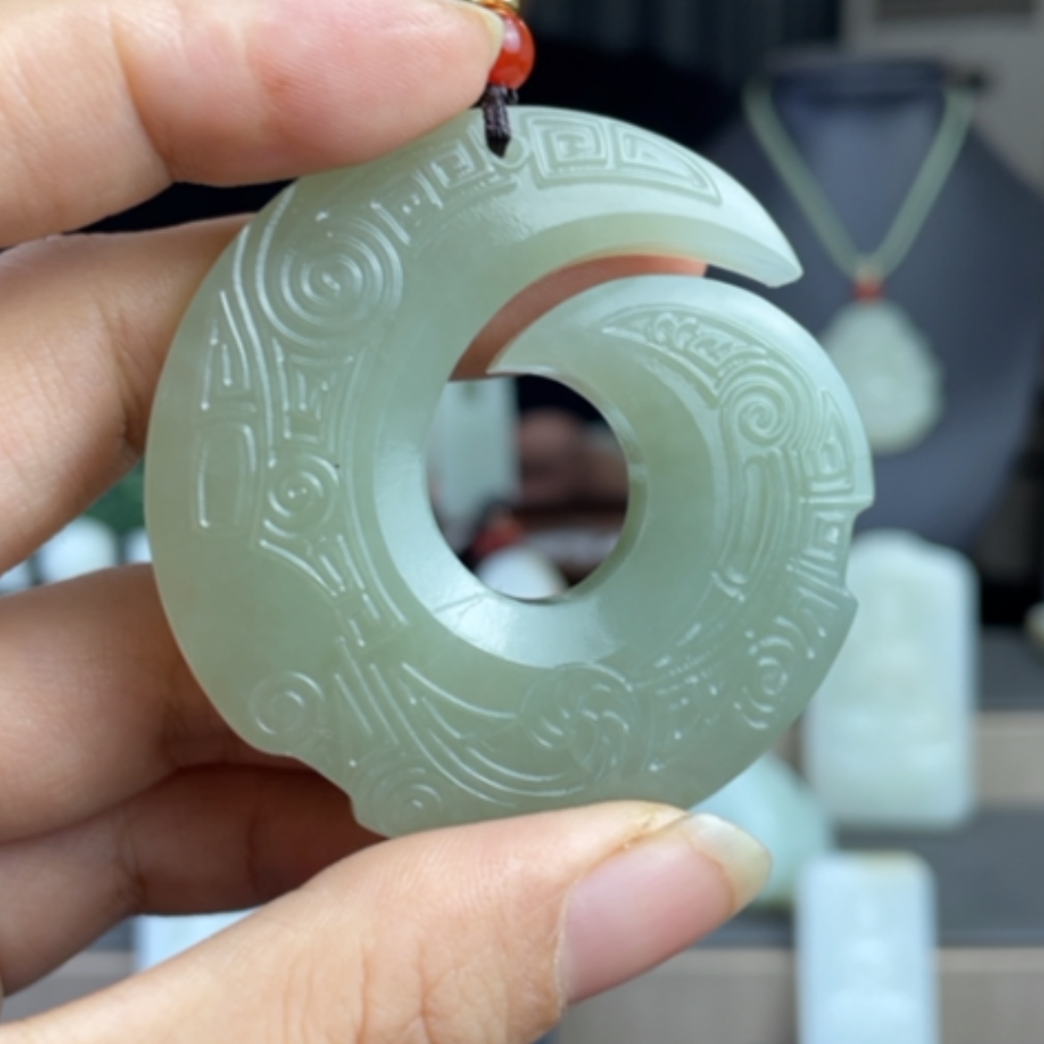 【闪购商品】和田玉颈饰未镶嵌