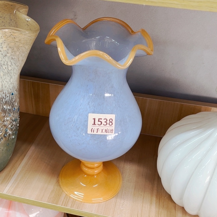 琉璃1538 ，家悦花瓶摆件