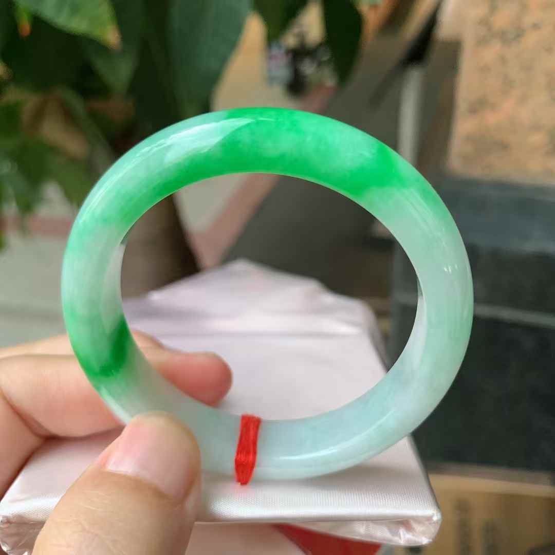 缅甸天然翡翠A货冰种满绿阳色正圈妈妈女礼品51圈直播间玉手镯
