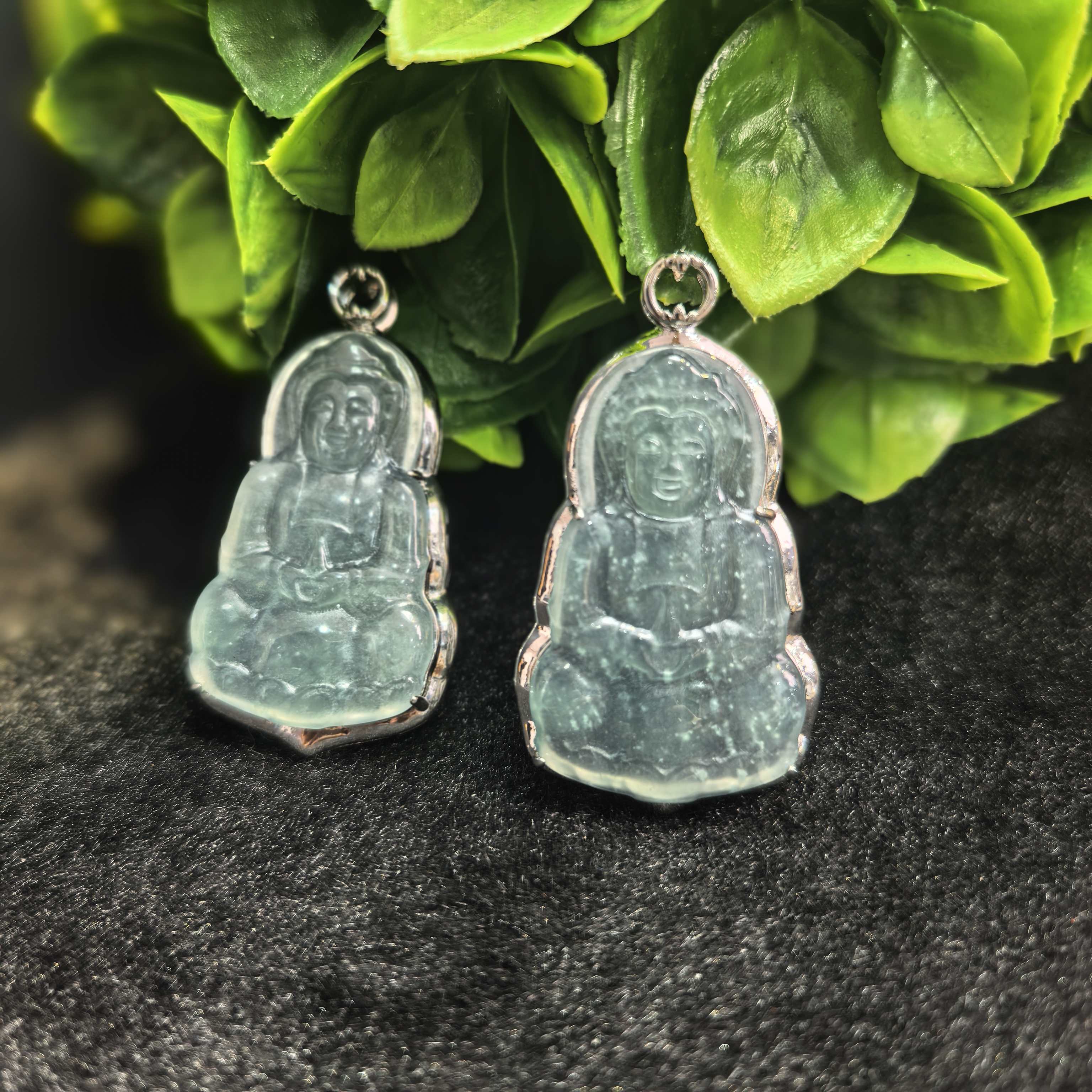 AT5462翡翠A货观音吊坠-配麻花链/高货绳-多样性发货只发一件