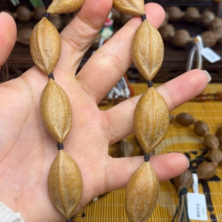 橄榄核手串/手链二花手持1.8左右