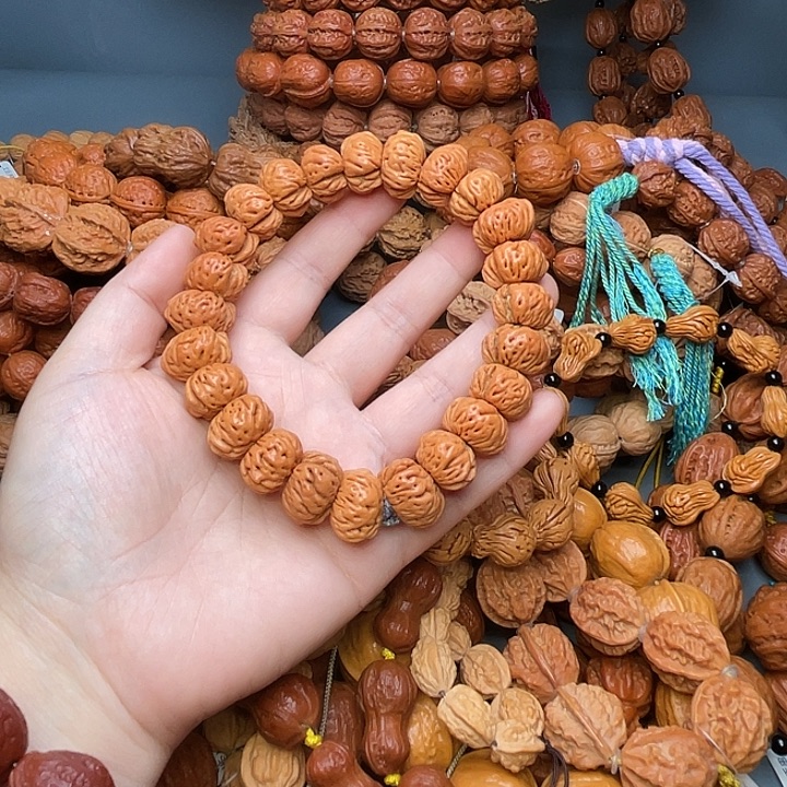 文玩核桃手串蟠桃