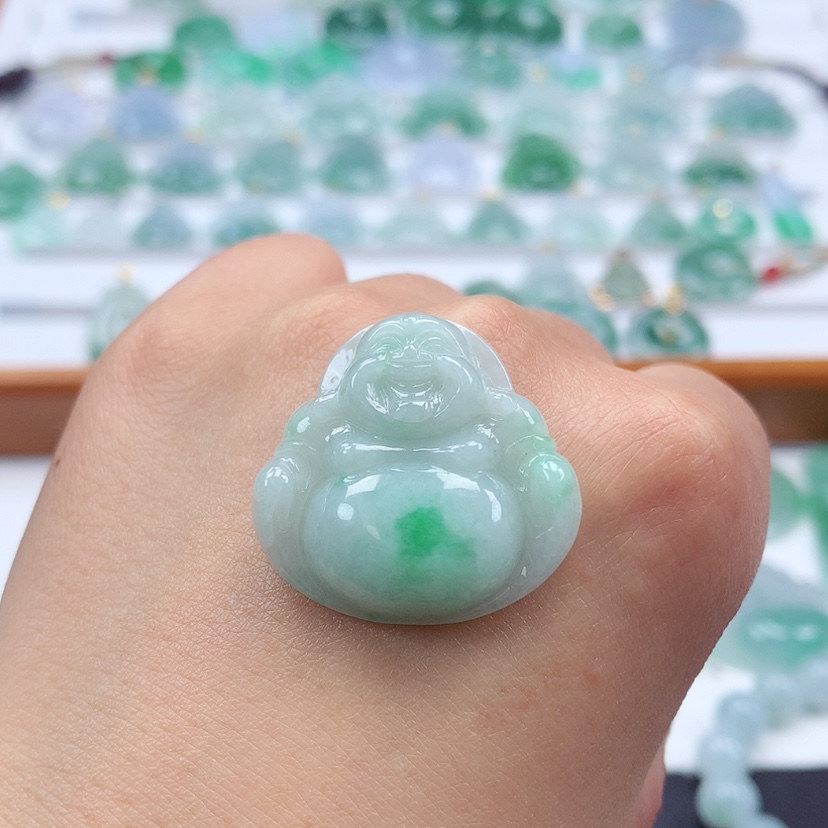 【闪购商品】翡翠吊坠(不含链)未镶嵌